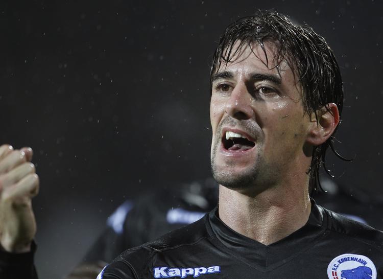 SULTEN. Med scoringen til 2-2 mod Hannover 96 nåede Cesar Santin op på ni europæiske scoringer for FCK. 