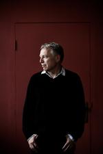 bevillinger. Kulturminister Uffe Elbæk (R) proklamerer nedjustering af public service-puljen på sin Facebook-side. 