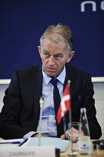 Ytringsfrihed. Villy Søvndal opfordrer til fortsat kamp for ytringsfriheden. 