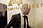 Finanser. Venstre er stadig åbne for forhandlinger, efter første møde i Finansministeriet om den kommende finanslov. 