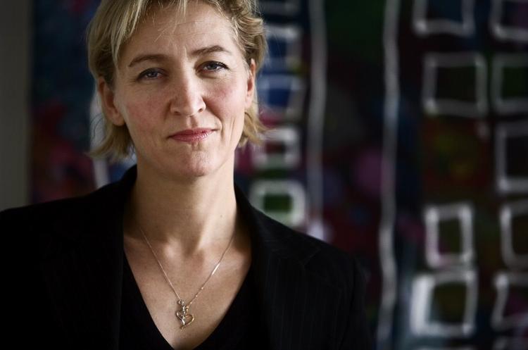 Misbrugt. Lisbeth Zornig Andersen har tidligere fortalt, at hun er vokset op i et miljø med druk, vold og trusler på livet. Nu står hun frem og fortæller, at hun også blev seksuelt misbrugt. 