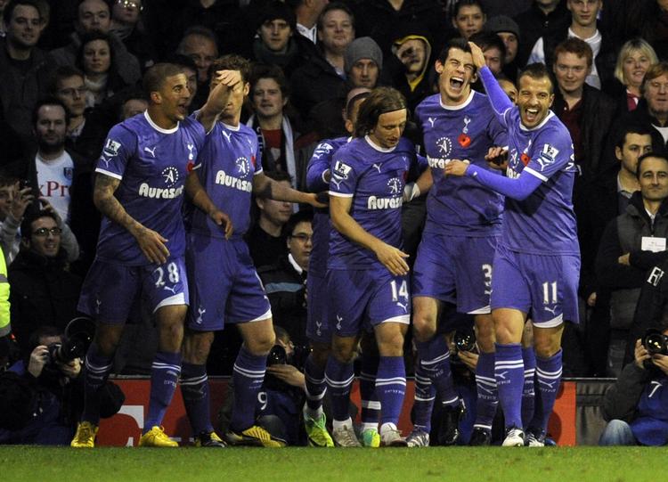 mål. Gareth Bale scorede endnu en gang, da Tottenham slog Fulham. 