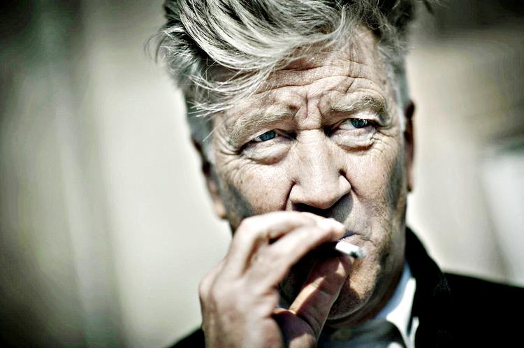Cohen på syre. David Lynch debuterer med et album, der er lige så mærkværdigt som hans film. 