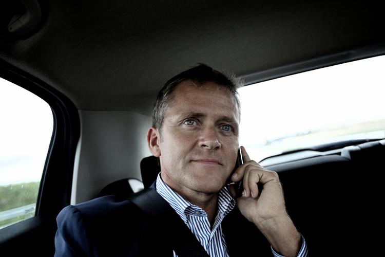 Støtte. Politiet havde næppe kunnet hjælpe Samuelsen og hans søn ift. de problemer sønnen stod i med narkogæld til rockere. 