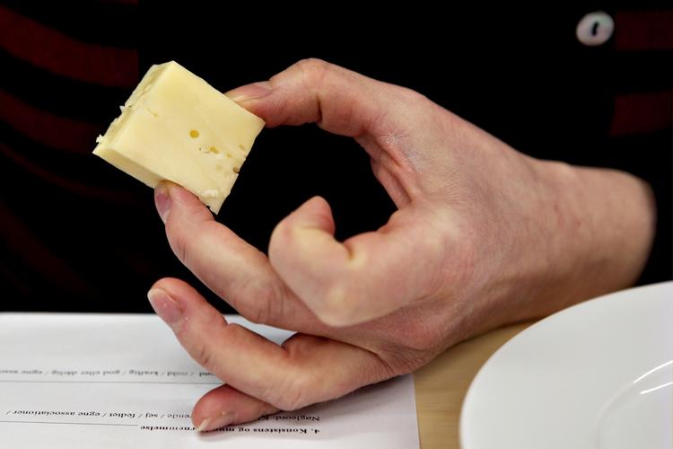 afgørelsen. Der var både ost, smør og konsumvarer fra Danmark, Norge, Sverige og Færøerne med i konkurrencen. Og det skulle vise sig at blive en ren dansk forestilling, da vinderne blev fundet. 