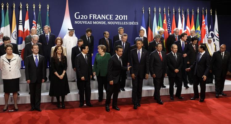 Handlingslammede. Lederne af de økonomiske stormagter i G20 i weekenden agerede stand-ins for sommerens filmstjerner: Papandreou, Berlusconi og EU. 