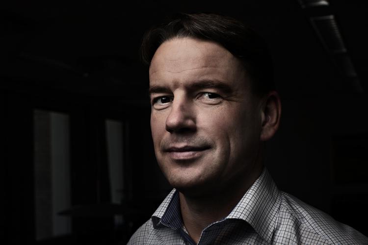 arbejdsgiver. I dag har udviklingsminister Christian Friis Bach (R) hyret en ung spindoktorinde som led i Operation Dagsværk. 