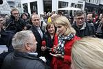 Granskning. Der bliver stadig ved med at komme nye oplysninger frem om Skats behandling af Helle Thorning-Schmidts skattesag. 