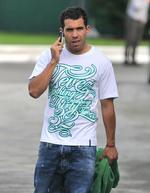 Flere europæiske storklubber, herunder Juventus og Milan, meldes interesserede i at skrive kontrakt med Tevez. 