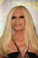 Ånd. »Det her er min hyldest til min bror. Kollektionen er vores greatest hits«, siger Donatella Versace om samarbejdet med H&amp;M. 