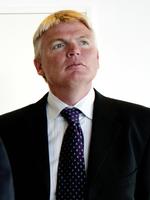 Skattesag. Skatteministeriets departementschef, Peter Loft, fik en såkaldt VIP-orientering fra Skat Københavns direktør. 