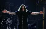 Genforening. Ozzy Osbourne - den oprindelige forsanger i Black Sabbath - skal endnu engang stå i spidsen for et af verdens største rockbands. 