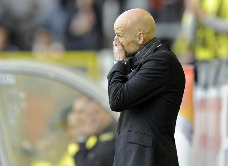 galehus. Den tidligere FCK-træner, Ståle Solbakken, har oplevet masser af modgang i FC Köln, hvor han dog nu er ved at have vendt skuden - på banen. 