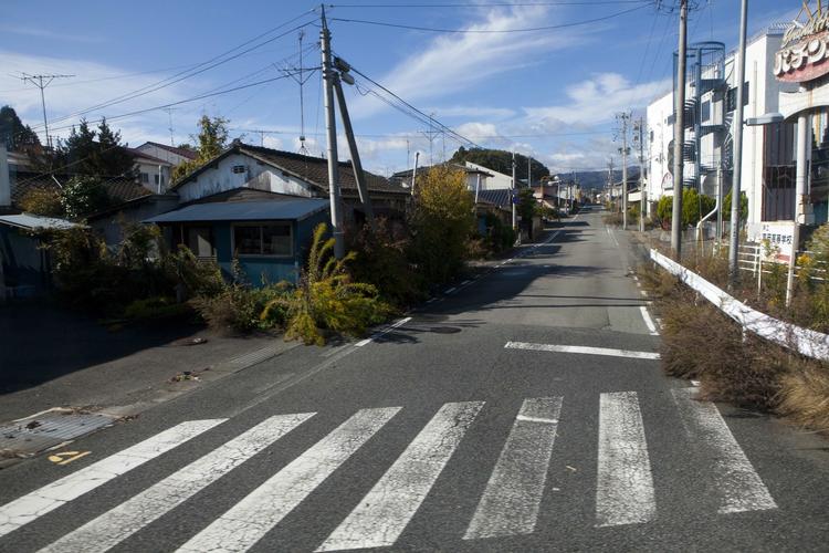 FORURENET. Forladt spøgelsesby inde i den radioaktive spærrezone, Japan har oprettet omkring Fukushima-værket. 