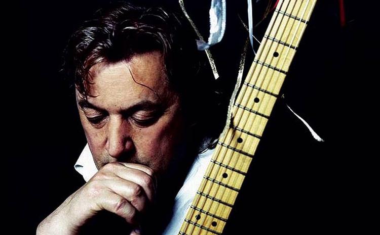 Sangskriver. Jackie levens musikalske karriere begyndte i slutningen af tresserne under pseudonymet St. John Fields og fortsatte i gruppen Doll By Doll. 