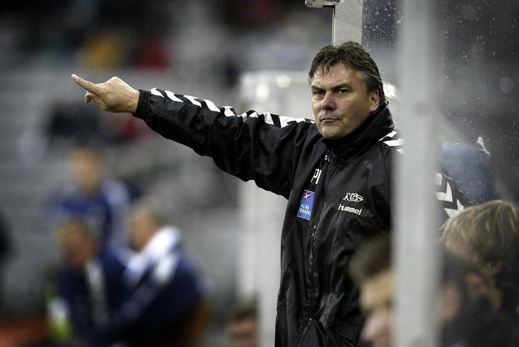 Comeback. Poul Hansen var træner i AGF 2002-2003, men har efterfølgende ikke arbejdet i Superligaen. 