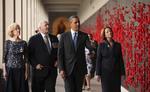 OFFENSIV. Præsident Barack Obama (midten) har under et besøg i Australien offentliggjort USA's planer om at opruste militært i stillehavsregionen. 