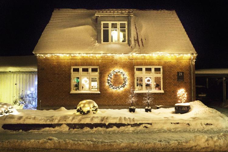 Lyshav. Danskerne elsker julebelysning og det kommer til at kunne ses tydeligt på de private el-regninger, forudser Dansk Energi. 