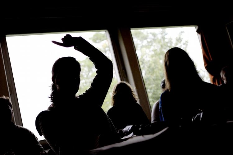 28. »Vi har gennemført en mærkesag, som vi har kæmpet for rigtig, rigtig længe«, siger børne- og undervisningsminister, Christine Antorini, om loftet over elever på de gymnasiale uddannelser. 