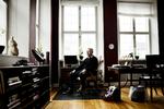 Spænding. På fredag afslører kulturminister Uffe Elbæk (R), om en dansk by har mulighed for at blive Europæisk Kulturhovedstad i 2017. 