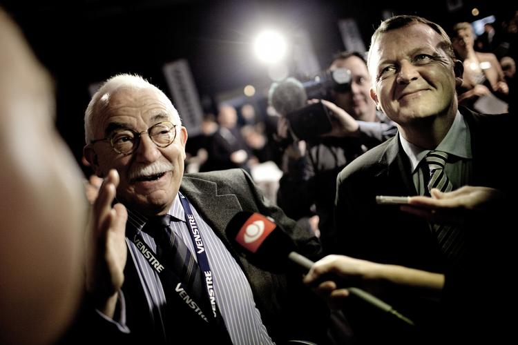 Populær. Uffe Ellemann-Jensen har nærmest status af nestor i Venstre. 