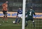 1-0. Med denne detalje indledte Emil Larsen scoringen på Lyngby Stadion, hvor han også scorede det udlignende mål. 
