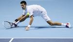 Spagat. Novak Djokovic har døjet med en øm skulder op til ATP-finalen i London. 