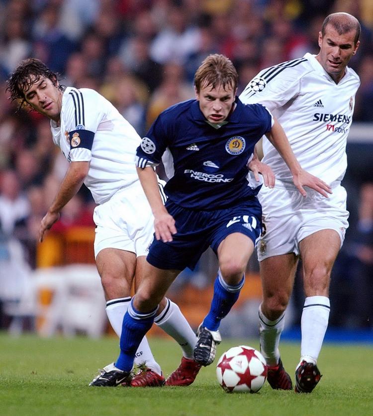 Legender. Både Zidane (t.h.) og Raul (t.v.) regnes blandt de størster profiler i CL-historien. Der er derimod ikke blevet plads til ukraineren Oleg Gusev.... 