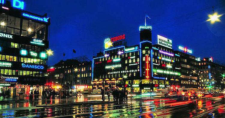 RYKIND. Med nye flyruter forventes antallet af kinesiske turister i København at nå op på 50.000 næste år. 