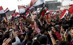 UTILFREDSE. En ny leder af den midligertidige regering i Egypten får ikke demonstranterne på Tahrirpladsen til at stoppe deres protester. 