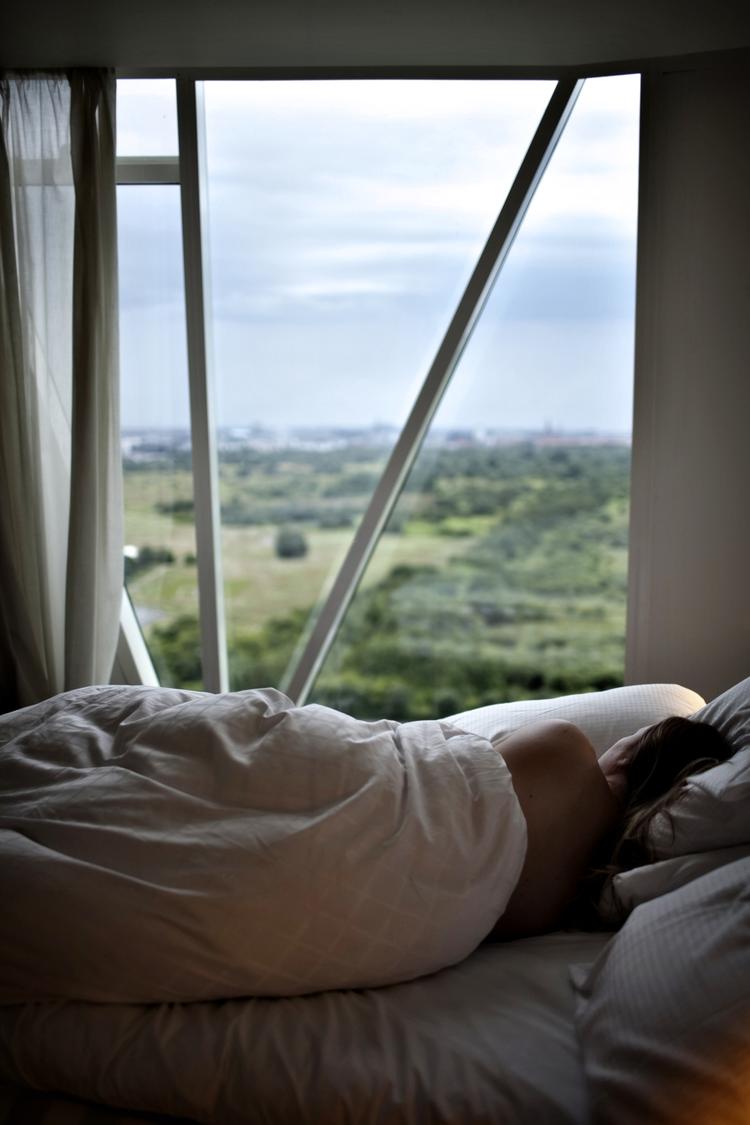 Kvinder. På Hotel Bella Sky Comvell i Ørestaden  kan kvinder tjekke ind på en etage, 'Bella Donna', som kun er viet til det kvindelige køn. 