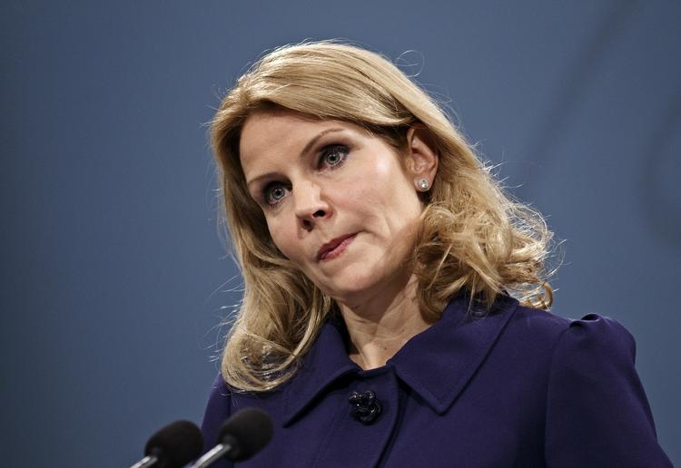 Suverænitetsafgivelse. Statsminister Helle Thorning-Schmidt kan blive nødt til at sende et forslag om en ny patentdomstol til afstemning. 