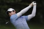 sejr. Nordirske Rory McIlroy lægger pres på verdens nummer et efter sejr i Hongkong. 