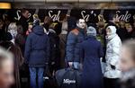 TILBUD. Det er et klart krisetegn i Danmark, når butikkerne fremrykker udsalget til før jul, mener ekspert. (Arkivfoto) 