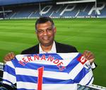 Transferklar. Tony Fernandes menes at være god for 3-4 milliarder kroner. Han ejer bl.a. flyselskabet Air Asia og fodboldklubben Queens Park Rangers. 