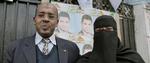 STOLTE. For første gang i deres liv prøver 44-årige Magdi Mohammed Abdullah (tv) og 40-årige Maha Abdullah at stemme ved et frit valg. 