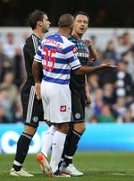 Kontroversielt. Hvad sagde John Terry (t.h.) til Anton Ferdinand? 'Blind kusse' eller 'sort kusse'... 