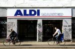 Falsk kunde lokker Aldi-ansatte i fælde