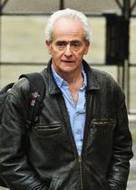 Skeptiker. Nick Davies, der afslørede hackerskandalen, gav i går sit vidneudsagn til undersøgelsen af den britiske presses arbejdsmetoder. 