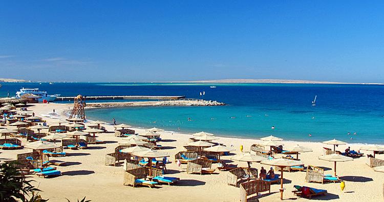 TILBUD. Det er økonomisk usikkerhed og politisk uro, der blandt andet gør Sharm el-Sheikh til et billigt rejsemål netop nu. 