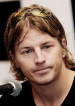 kimi_04-12-2011_OHD4MDA.jpg