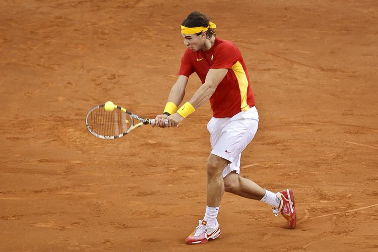 cup-vinder. Rafael Nadal var rystet, men fandt storspillet frem i Davis Cup-finalen mod Argentina. 