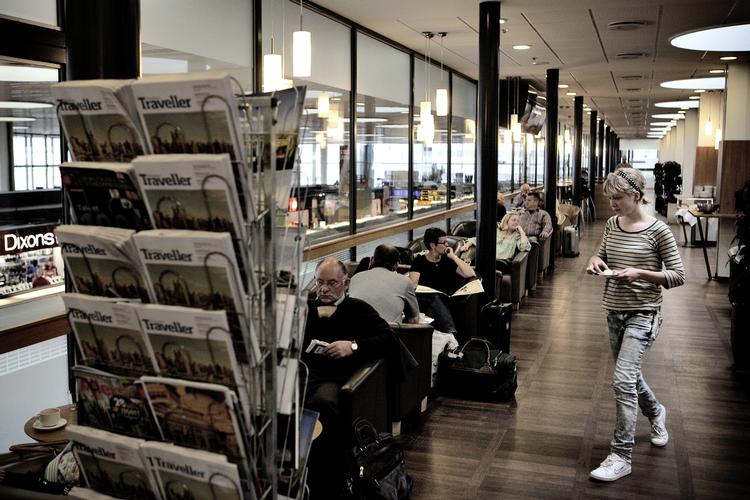 Online. Københavns Lufthavns følger nu i sporene på Billund og tilbyder passagerer gratis wifi. 