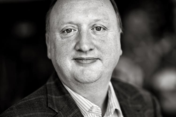 Pris. Tøger Seidenfadens minde hædres fra 2012 med en pris i hans navn. 