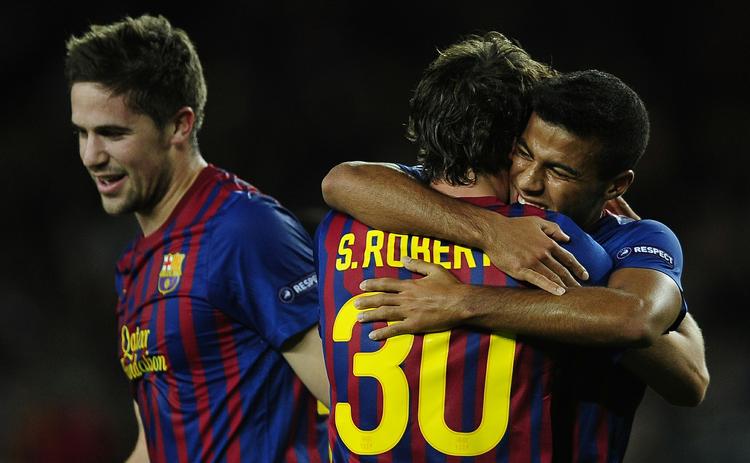 TALENTER. 19-årige Sergi Roberto (med ryggen til) indledte Barcelonas målfest. 