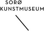 Design. Stregen i Sorø Kunstmuseums nye logo er helt uforståelig. Faktisk ville museet være bedre tjent uden den skrånende streg. 