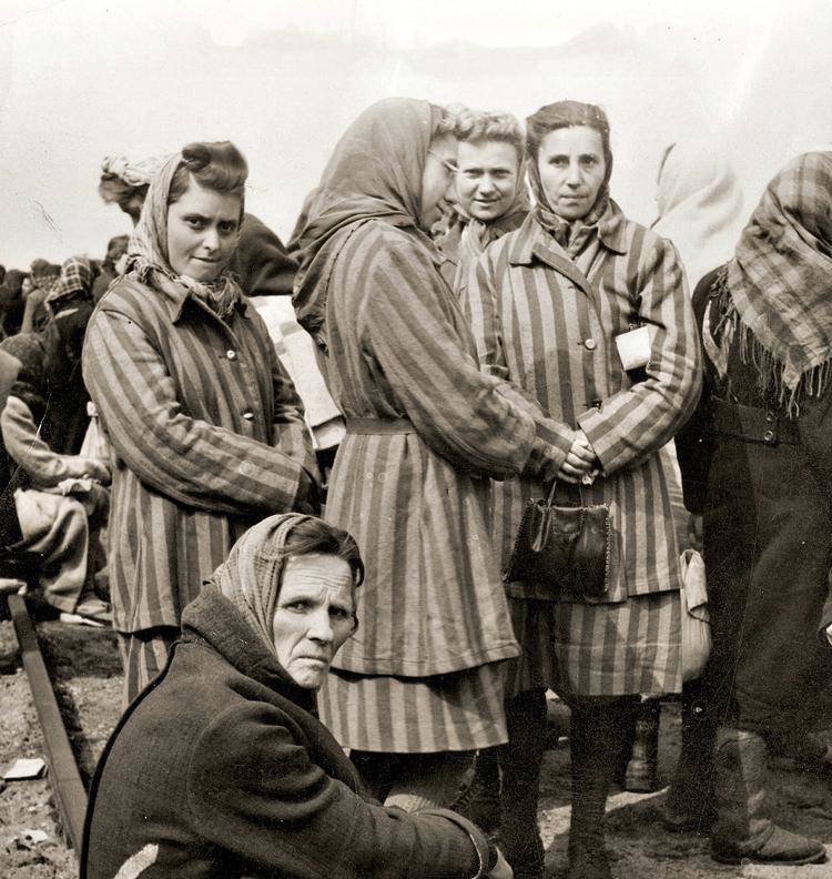 Skæbner. I 1945 rummede Ravensbrück-lejren nord for Berlin over 50.000 mennesker. 44 af dem var danske kvinder og børn. Foto fra bogen 