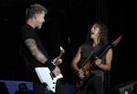 Hast. Metallica skynder sig til Europa, fordi de frygter, at eurokrisen vil minske deres indtjening, hvis de venter. 
