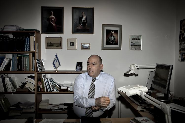 Rygeret. Søren Espersen (DF) må i øjeblikket gerne ryge på sit kontor, og den ret vil han kæmpe for at bevare. 