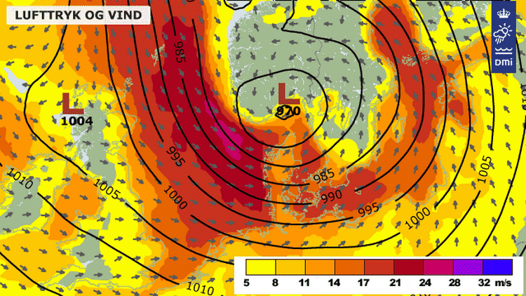 Storm. Cirka sådan her ser det ud ved ni-titiden i morgen. Vinden er middelværdier, og enkelte vindstød kan komme helt op på orkastyrke, altså over 32 m/s. 